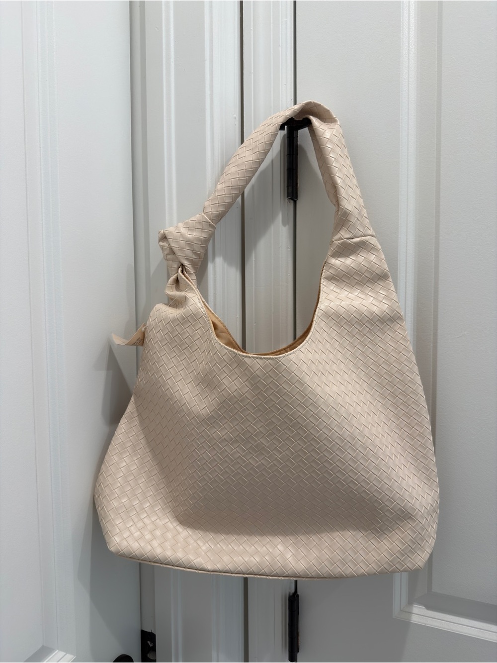 Woven Hobo Shoulder Bag in Cream